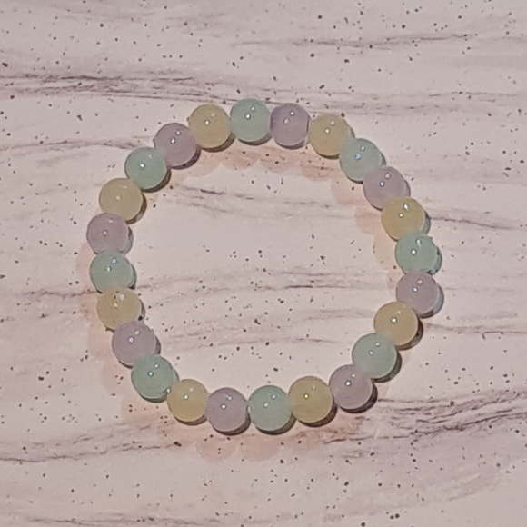 Handmade Glass Bead Stretch Bracelet - Pastel Colors - Picture 3 of 3